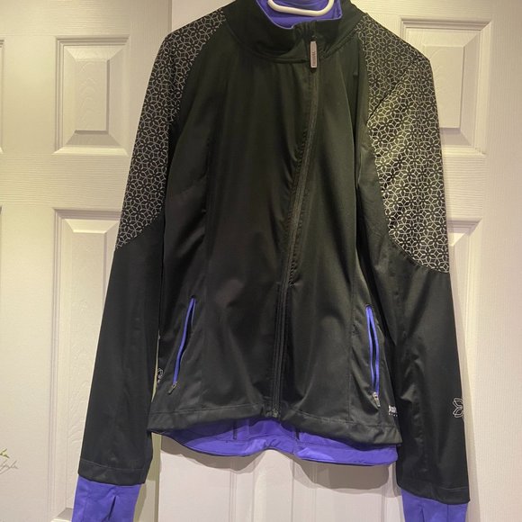 RUNNING ROOM WOMEN'S RUN JACKET - Picture 1 of 10